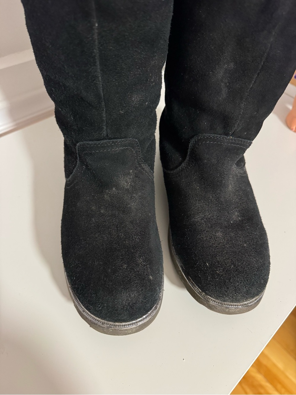ugg boots - Picture 2 of 6